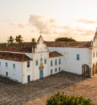 Filmagem com drone para documentarios